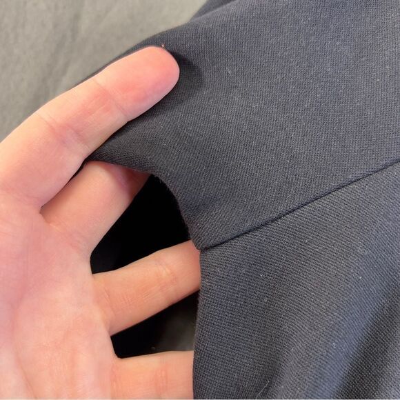 2013 hard to find Athleta Hooded Jacket Wrap Front Zipper Pockets Black small - Picture 3 of 15